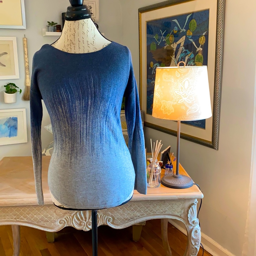 Boatneck sweater